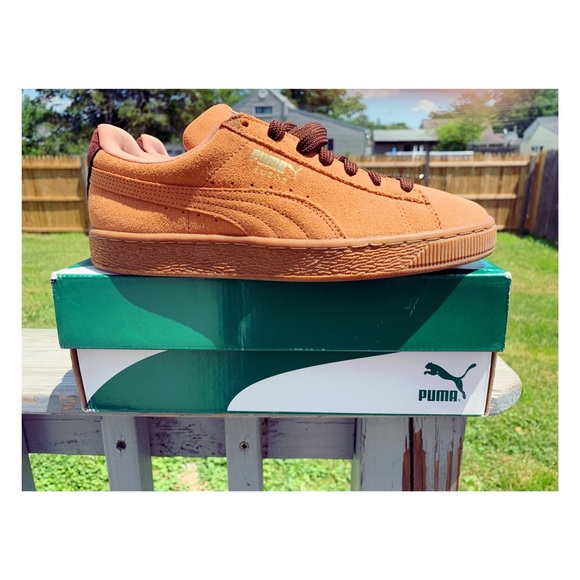 Puma Other - Puma Suede Classic Sneakers